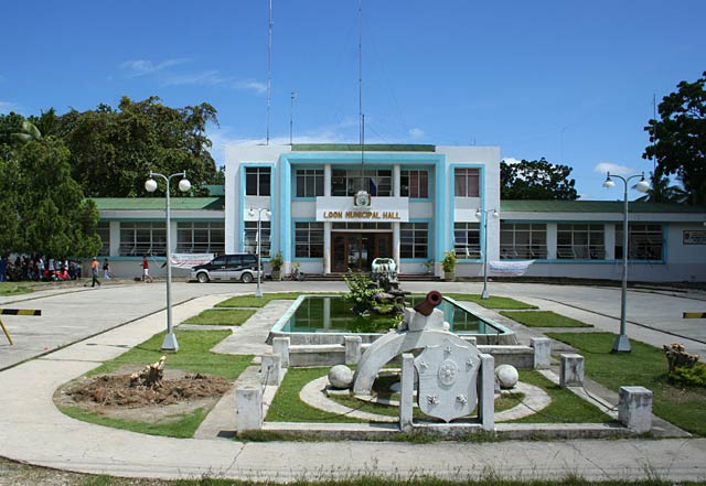 Municipal Hall of Loon