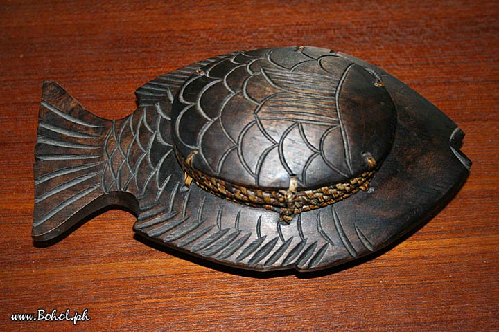Wooden Fish-shaped Jewelry Box