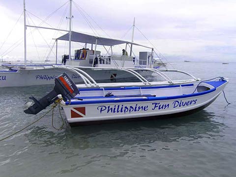 Philippine Fun Divers Speedboat