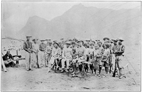 Group of Negritos and Constabulary at Cabayan, Zambales.