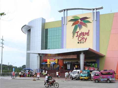 Island City Mall