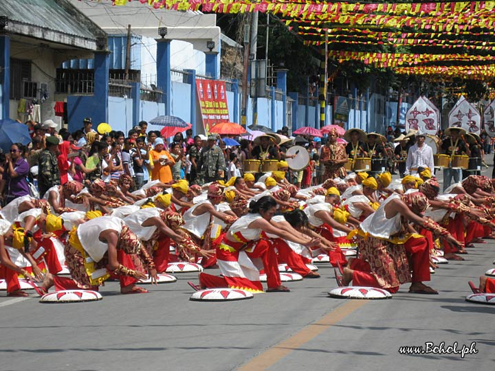 Sandugo Street Dancing