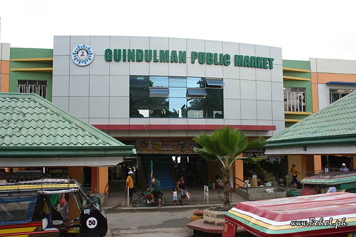 Guindulman Public Market